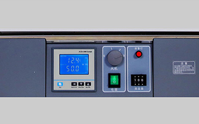 Kotak Sterilisasi Udara Panas Seri LGX detail - Panel kontrol multi-fungsi